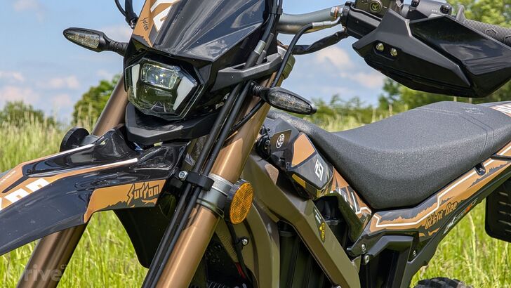 Sur-Ron Ultra Bee 2025