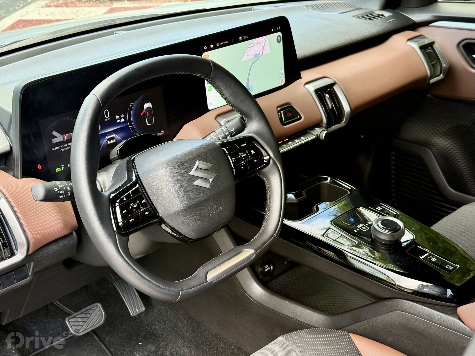 Suzuki e Vitara