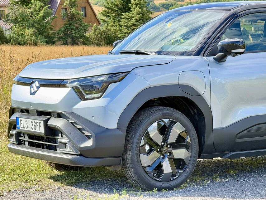 Suzuki e VITARA