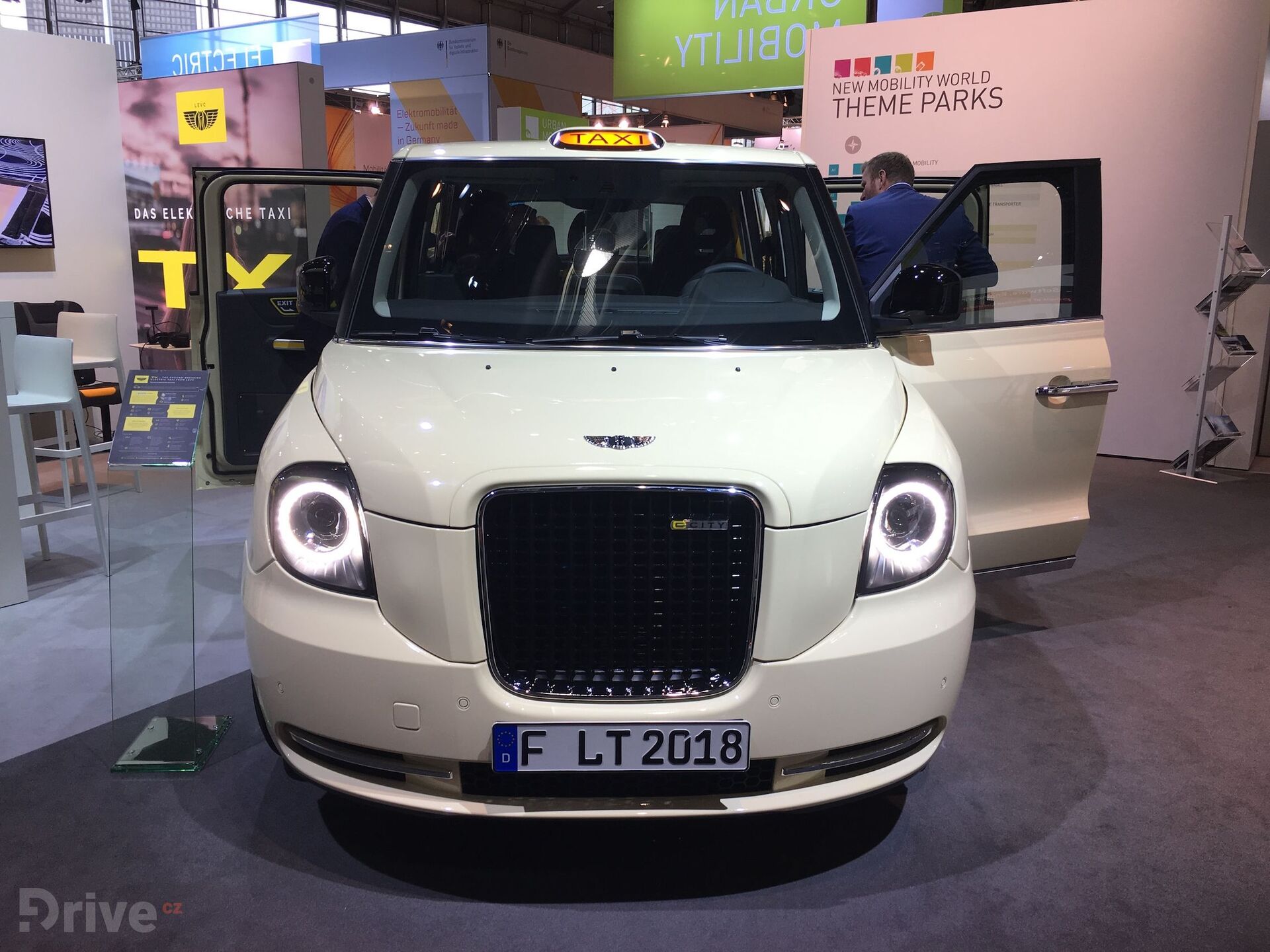 Taxi od London EV Company