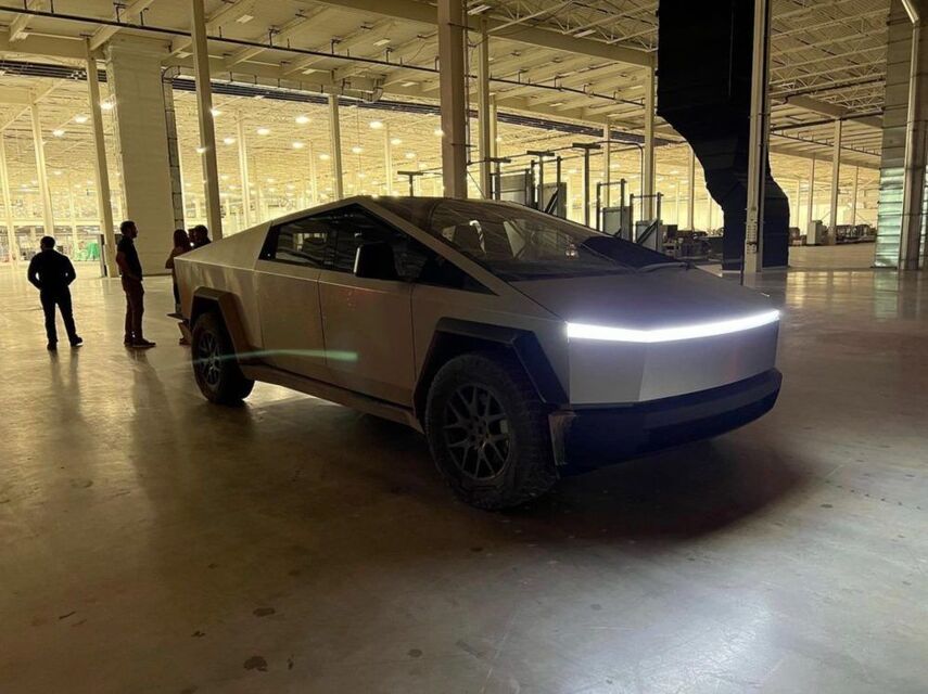 Tesla Cybertruck