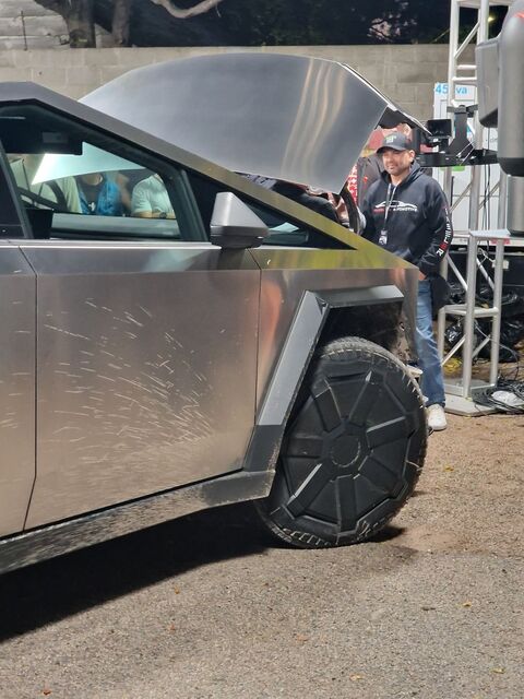 Tesla Cybertruck