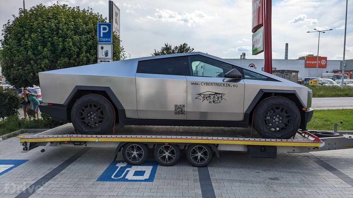 Tesla Cybertruck