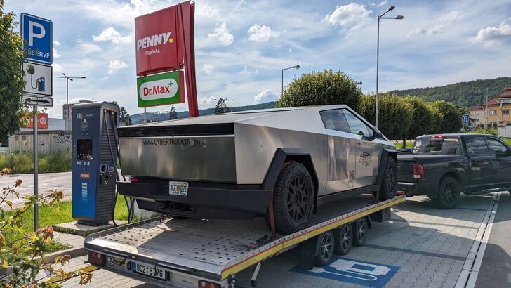Tesla Cybertruck