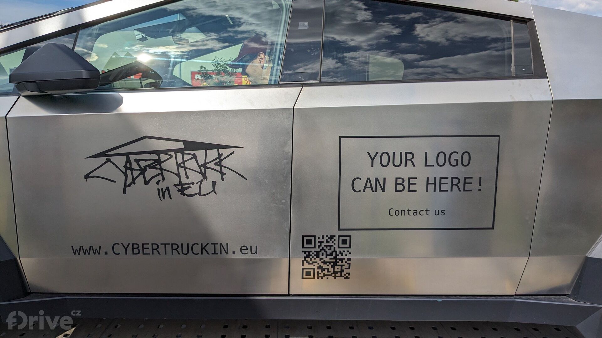 Tesla Cybertruck