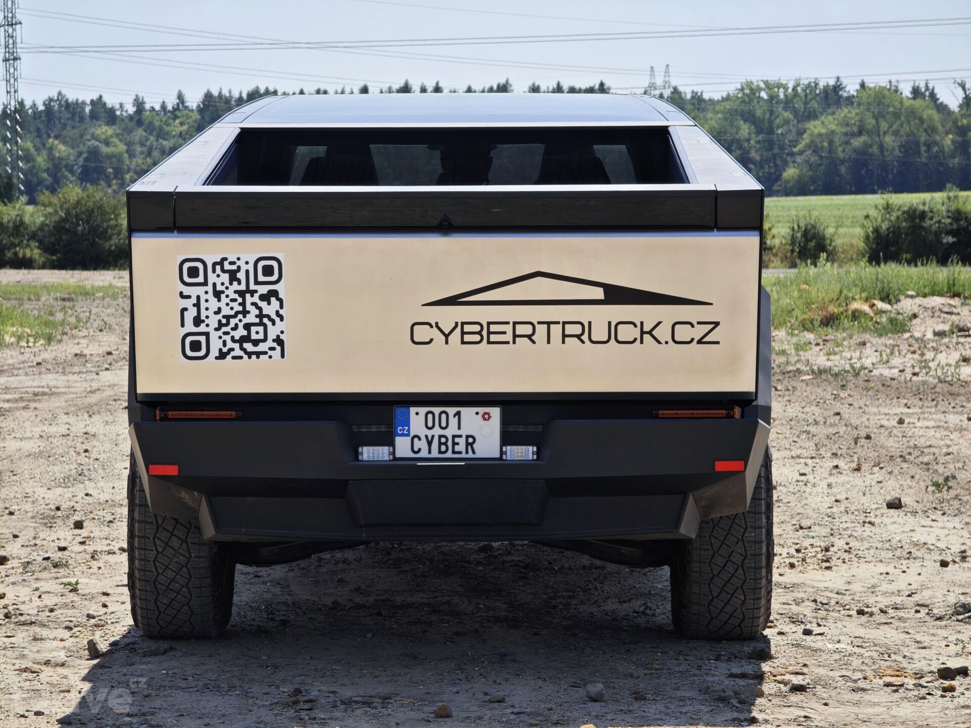 Tesla Cybertruck