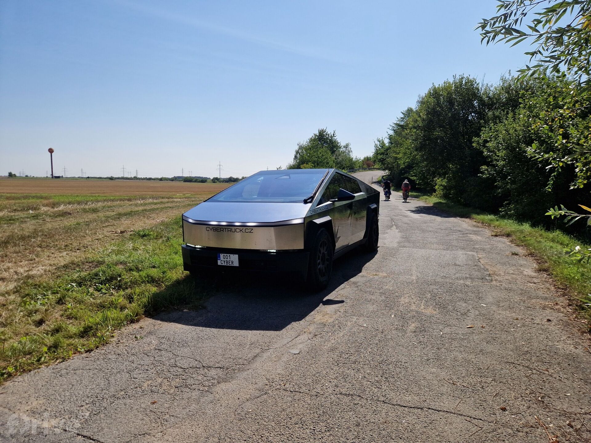 Tesla Cybertruck