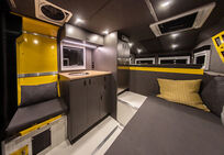 Tesla Cybertruck a nová obytná nástavba