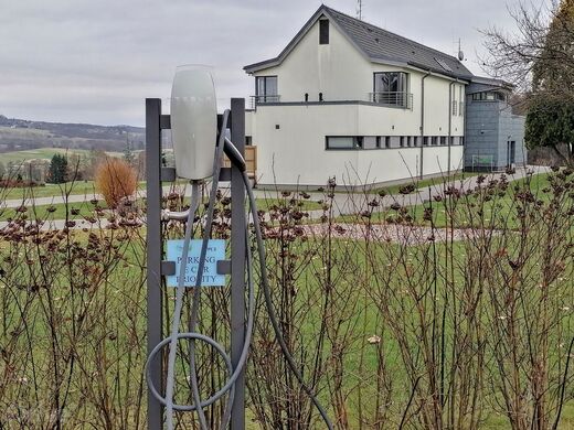 Tesla Destination Charger, Nový Bor - Pihel, Golf Resort Česká Lípa