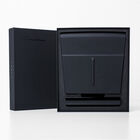 Tesla Model 3 bezdrátová nabíječka telefonu