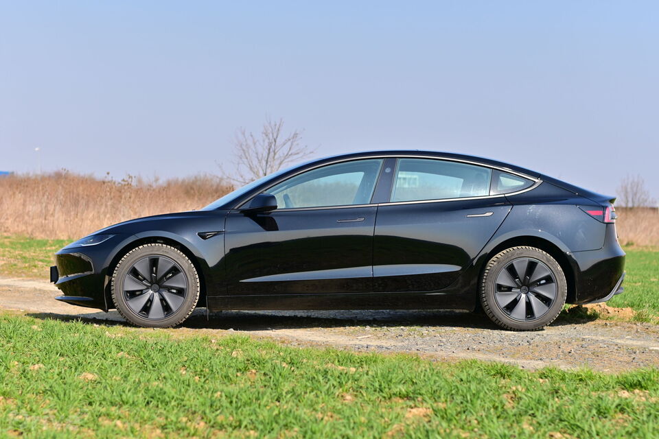 Tesla Model 3 (facelift 2023)