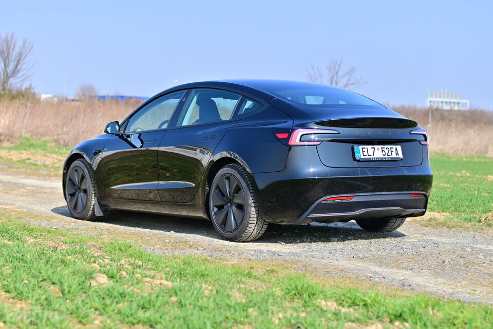 Tesla Model 3 (facelift 2023)