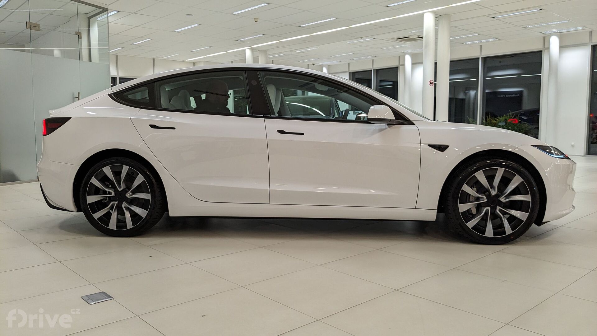 Tesla Model 3 (facelift 2023)