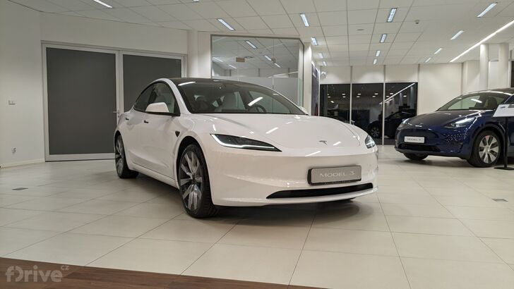 Tesla Model 3 (facelift 2023)