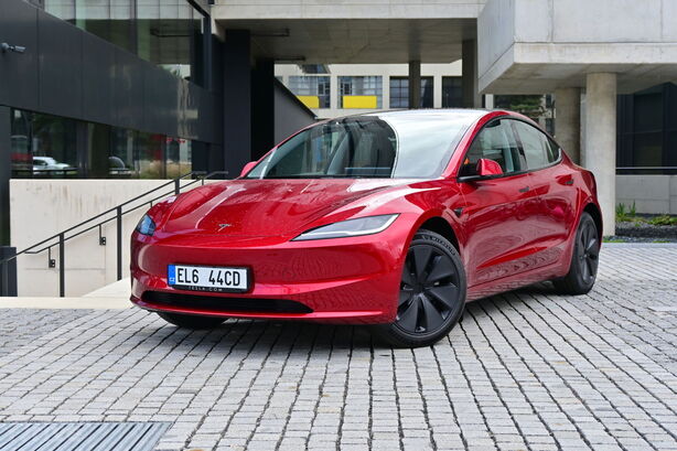 Tesla Model 3 (facelift 2023)