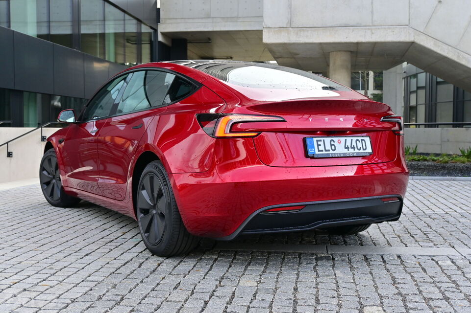 Tesla Model 3 (facelift 2023)