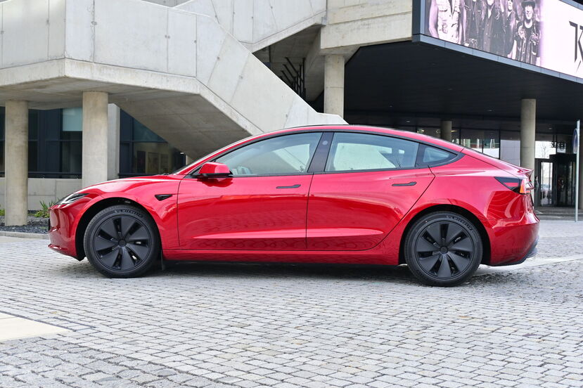 Tesla Model 3 (facelift 2023)