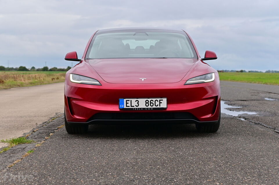 Tesla Model 3 (facelift 2023)