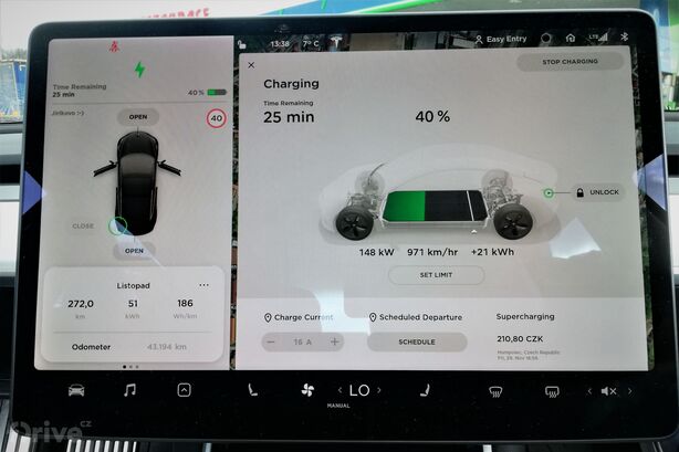 Tesla Model 3 na IONITY
