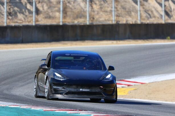 Tesla Model 3 Performance