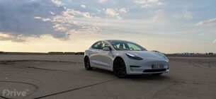 Tesla Model 3 Performance