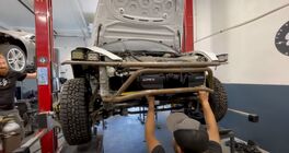 Tesla Model 3_off road