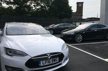 Tesla Model S (2012)