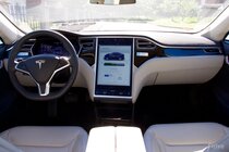 Tesla Model S (2012)