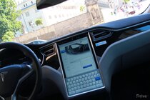 Tesla Model S (2012)
