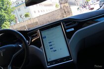 Tesla Model S (2012)