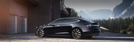 Tesla Model S (2012)