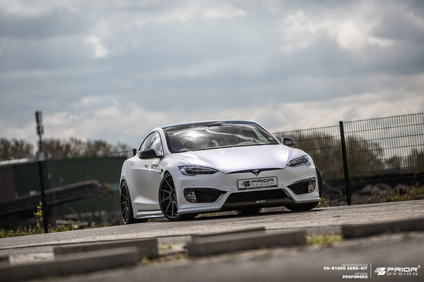 Tesla Model S (2012) Prior Design