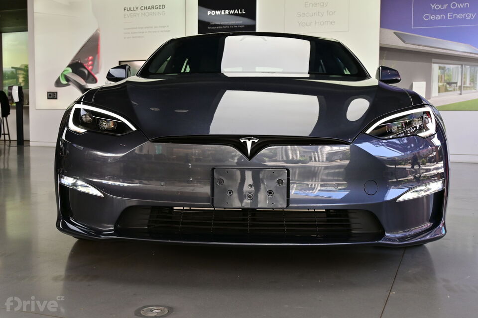 Tesla Model S (2021)