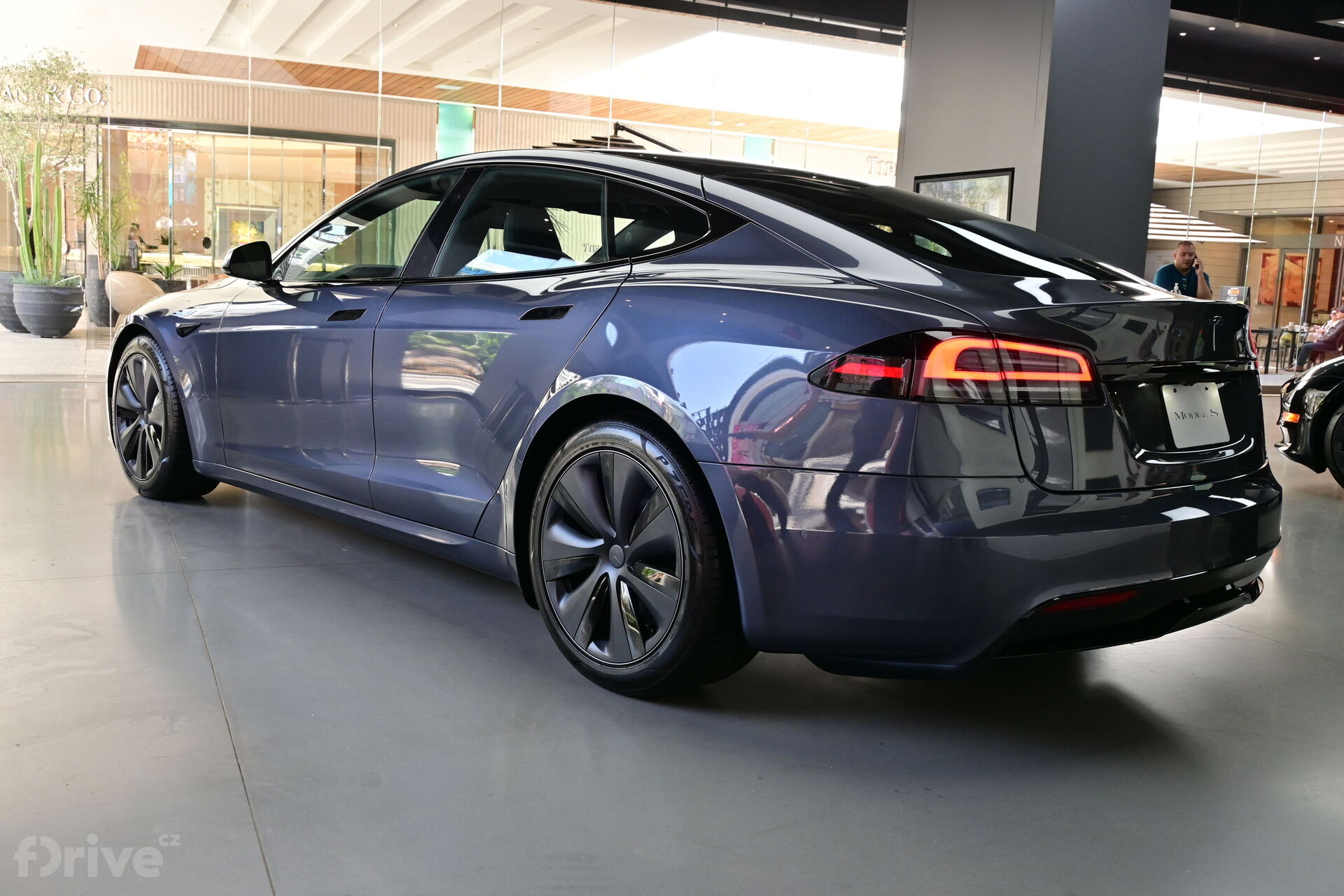 Tesla Model S (2021)