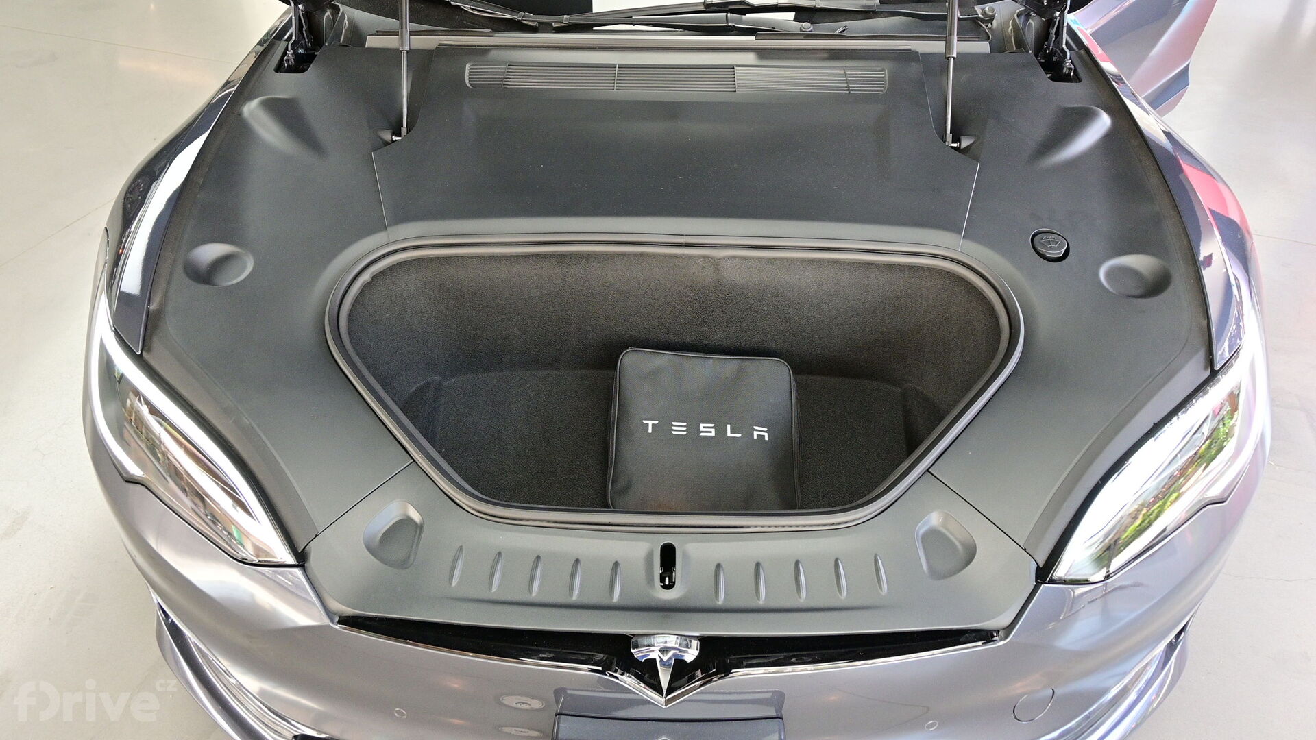 Tesla Model S (2021)