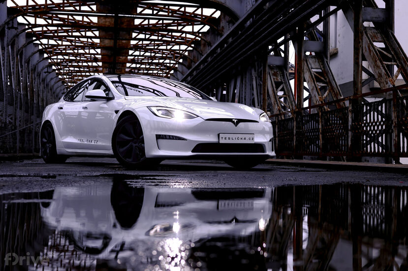 Tesla Model S (2021)