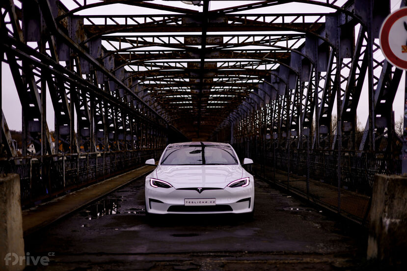 Tesla Model S (2021)