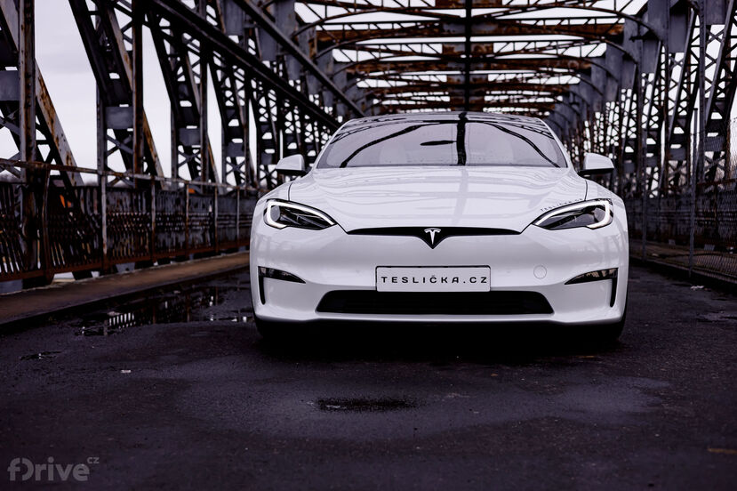 Tesla Model S (2021)