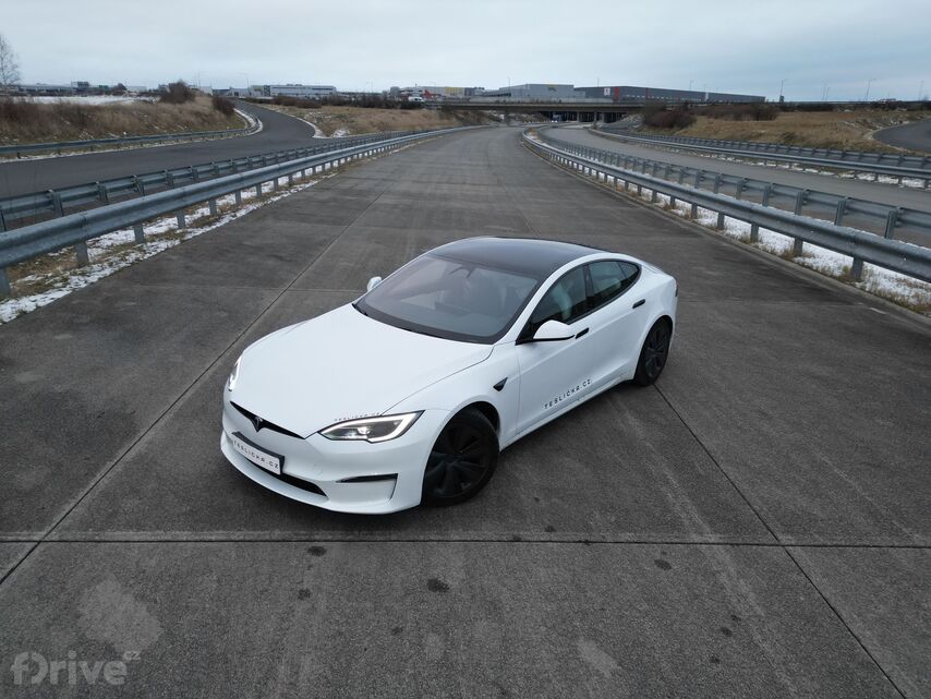 Tesla Model S (2021)