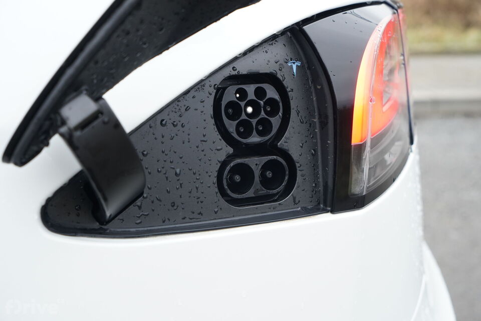 Tesla Model S (2021)