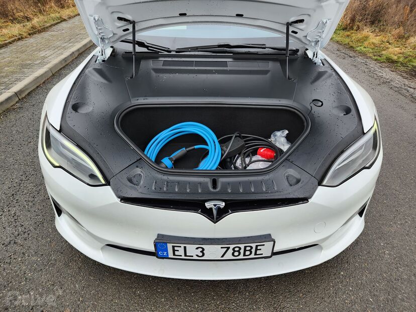 Tesla Model S (2021)