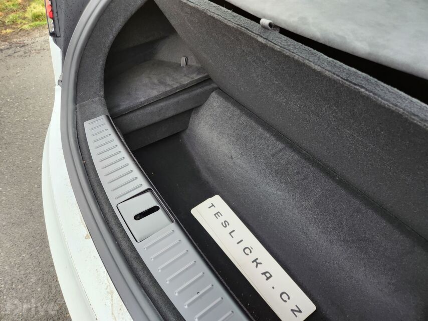 Tesla Model S (2021)