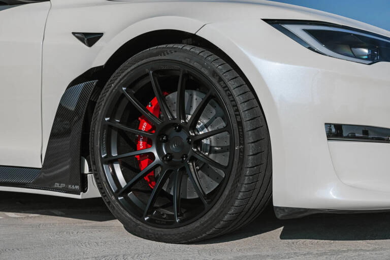 Tesla Model S (2021)