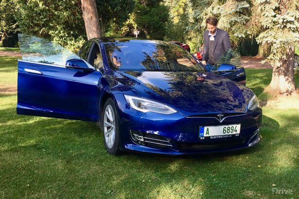 Tesla Model S