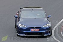 Tesla Model S Plaid s dodatečnými úpravami