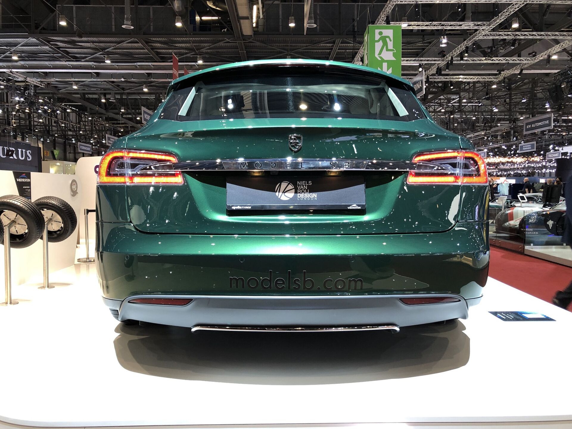 Tesla Model S Shooting Brake
