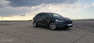 Tesla Model X - Teslicka.cz