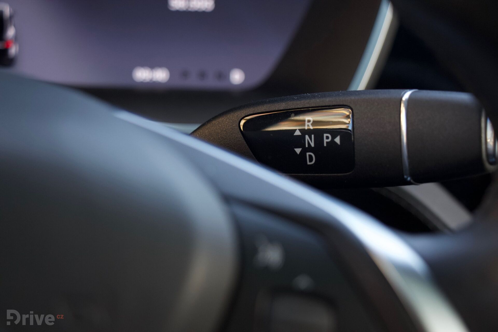 Tesla Model X (2016)