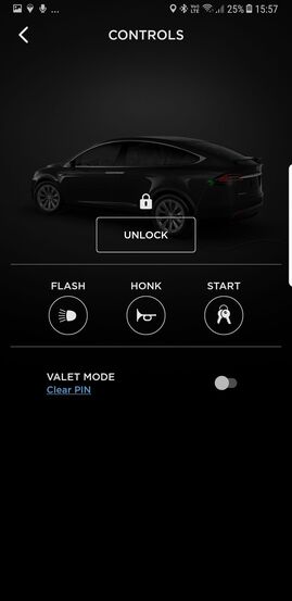 Tesla Model X (2016)