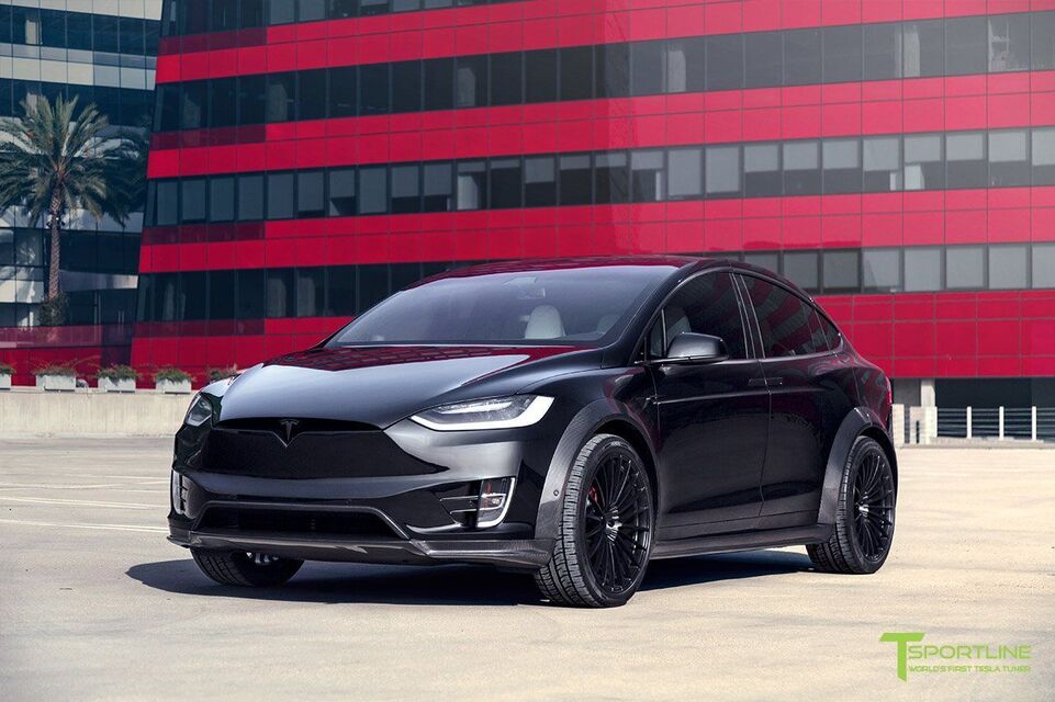 Tesla Model X (2016)